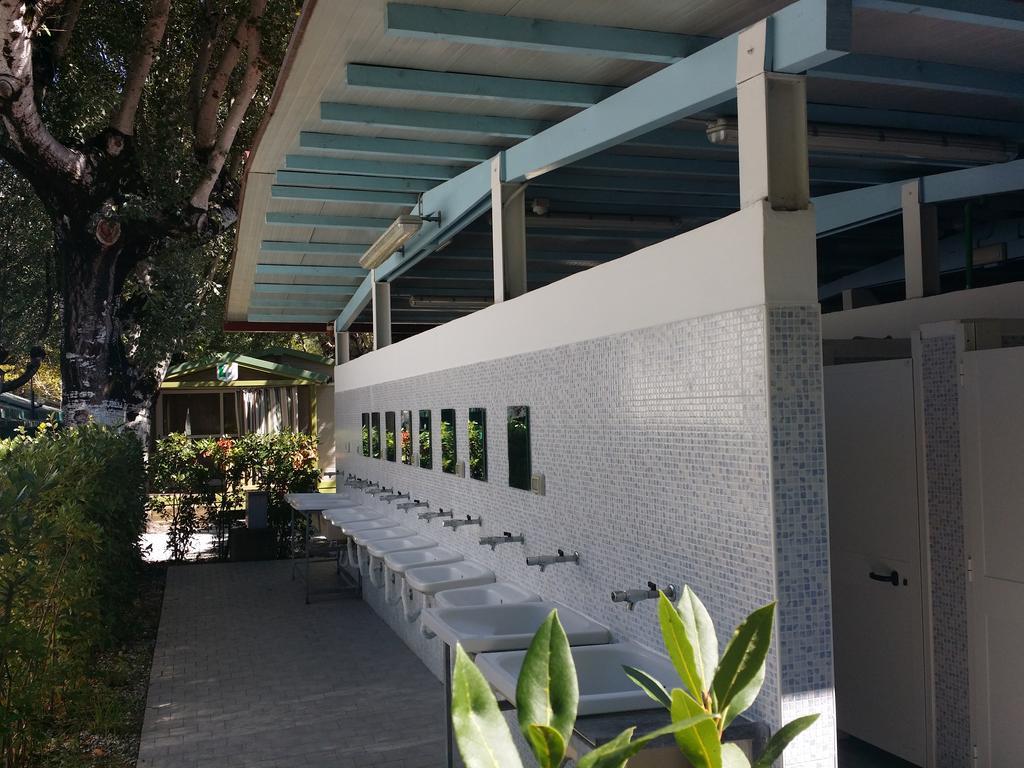 Camping Dal Pino Marina di Massa Exteriör bild