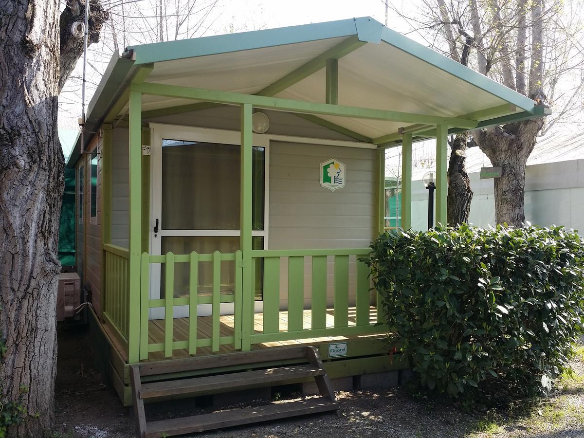Camping Dal Pino Marina di Massa Exteriör bild